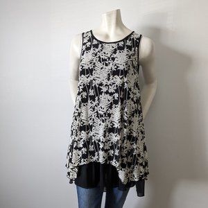 Papillon - Black w/ Cream Floral Sleeveless Tunic Top - Size S